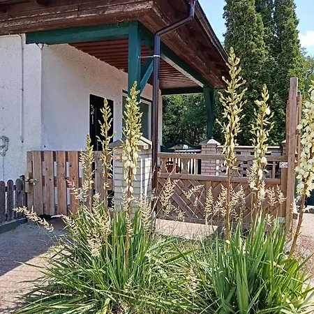 Ferienhaus Mit Terrasse In Der Uckermark Milmersdorf Eksteriør billede