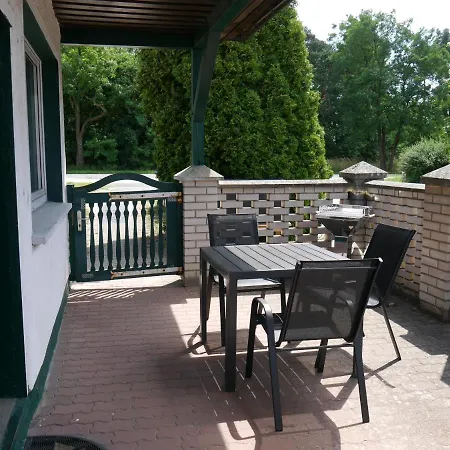 Ferienhaus Mit Terrasse In Der Uckermark Milmersdorf Eksteriør billede