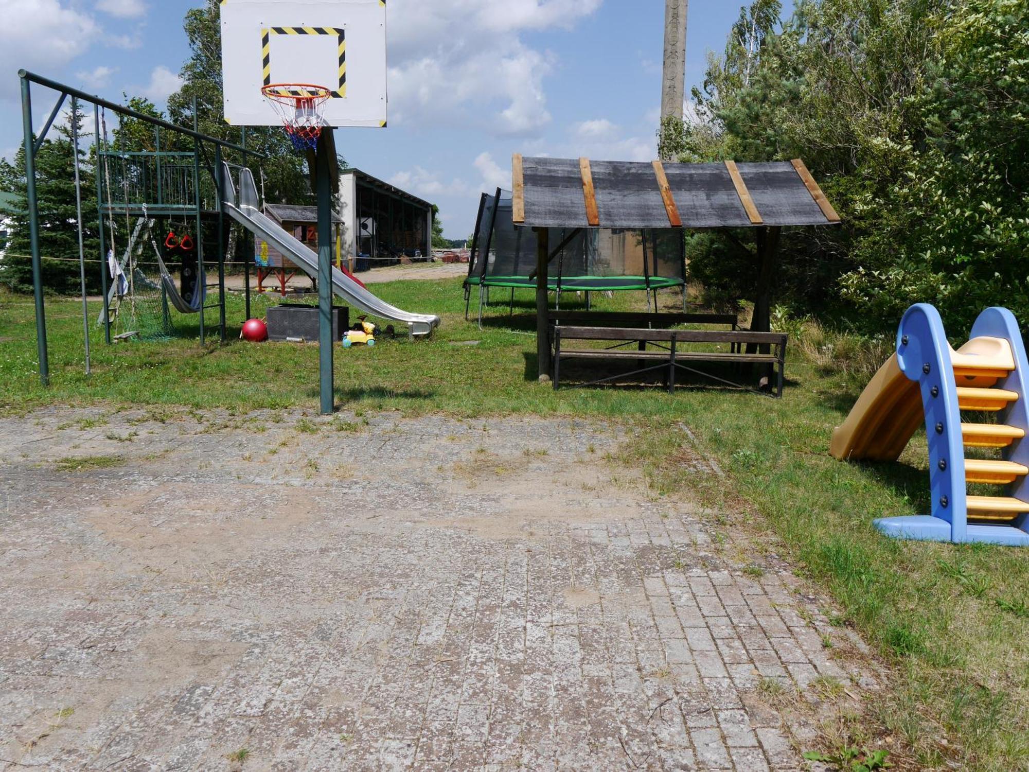 Mit Terrasse In Der Uckermark * Milmersdorf